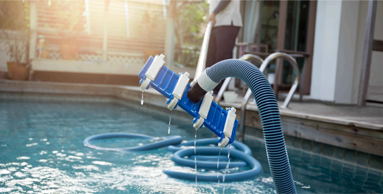 Domestic Swimming Pool Cleaning